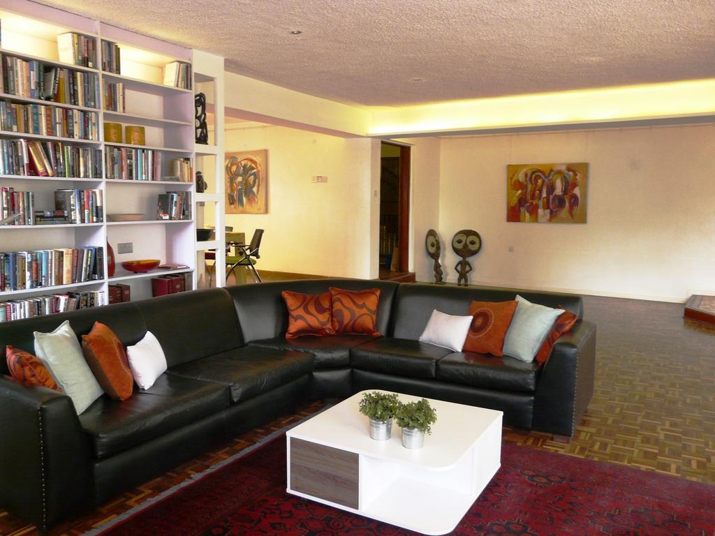 Maison Mitwaba Nairobi Luaran gambar