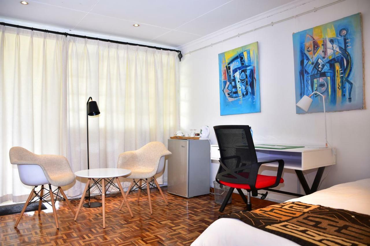 Maison Mitwaba Nairobi Luaran gambar